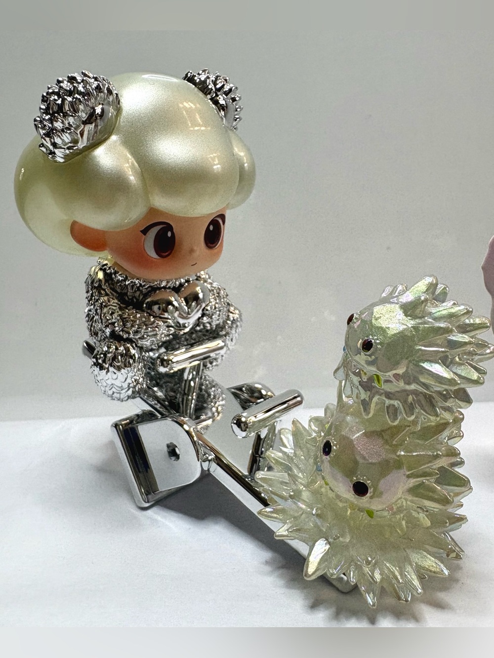 Molly Tea x Instinctoy Spring Dreamland Silver Edition, Seesaw with Fluffy